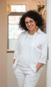 Zahnarztpraxis Werderstrasse - Dr. Negin Pirouzmandi