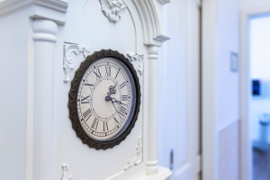 Zahnarztpraxis Werderstrasse - Wanduhr