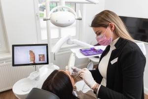 Zahnarztpraxis Werderstrasse - Zahnbehandlung