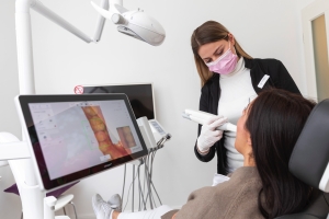 Zahnarztpraxis Werderstrasse - Zahnbehandlung