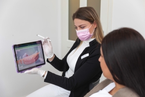 Zahnarztpraxis Werderstrasse - Behandlung